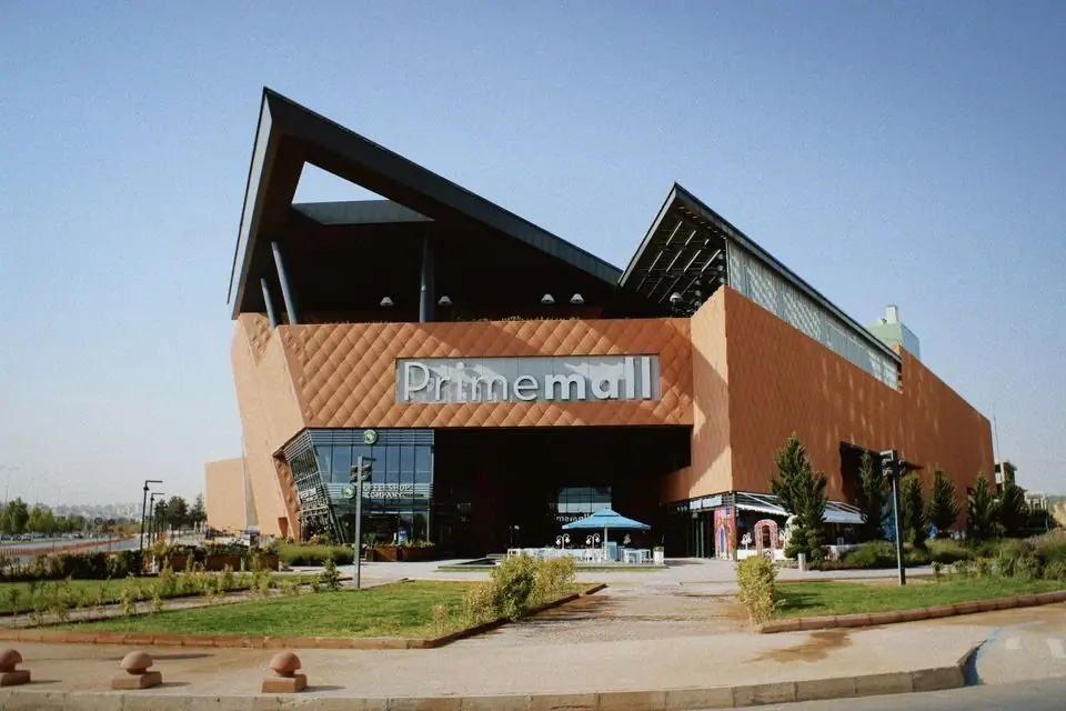 Modern Shopping Mall Exterior with Unique Architecture