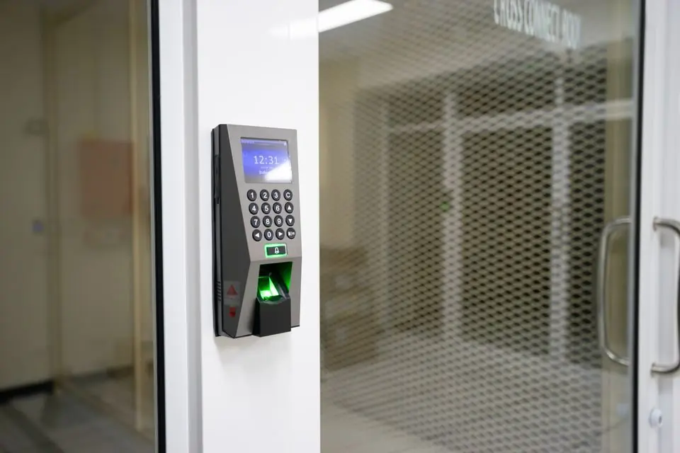 Modern Fingerprint Access Control System